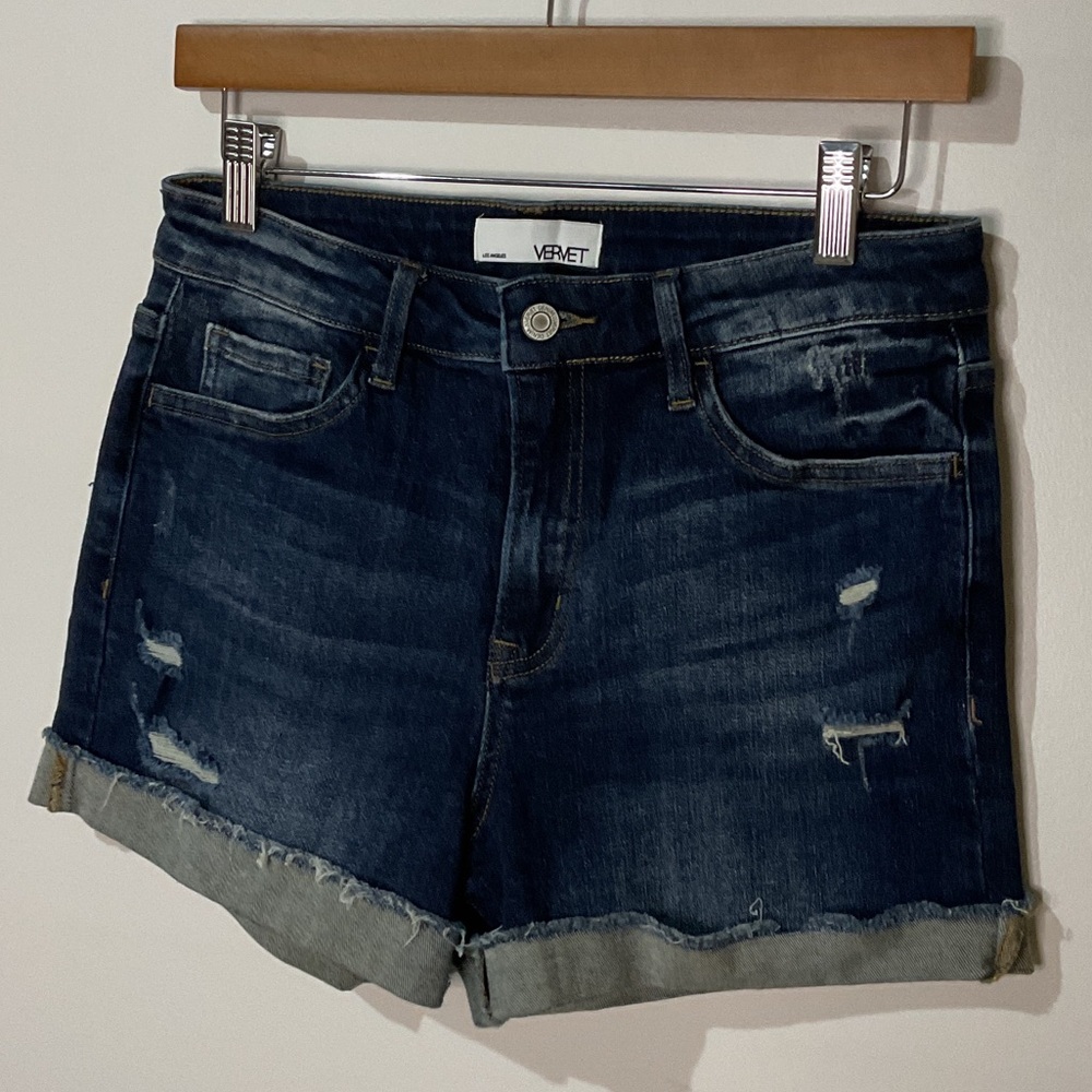 Vervet Dark Wash Distressed Denim Shorts Women’s Size M - Picture 3 of 7